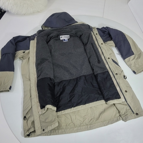 Columbia men 2 in 1 jacket sz. Large - Picture 12 of 16